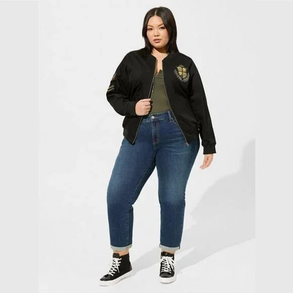 Torrid - Stretch Twill Bomber Jacket in Deep Black​​​​ - Picture 13 of 16